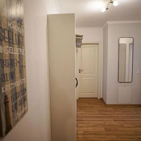 Terrasse, Gratis Nutzung Vom Ahoi Erlebnisbad Und Sauna In Sellin - Meeresblick 30 Apartment Goehren (Ruegen)